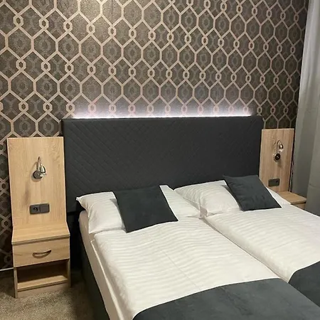 Penzion Ema B&B 3*