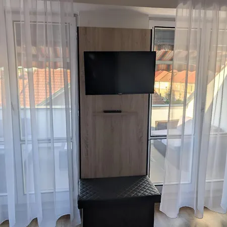Guest house Penzion Ema B&B 3*
